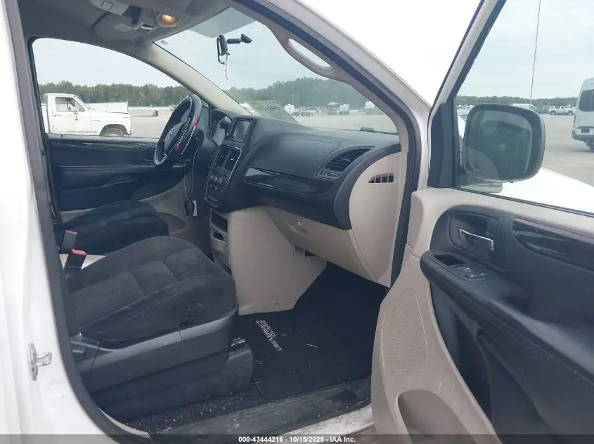 2015 DODGE GRAND CARAVAN SE