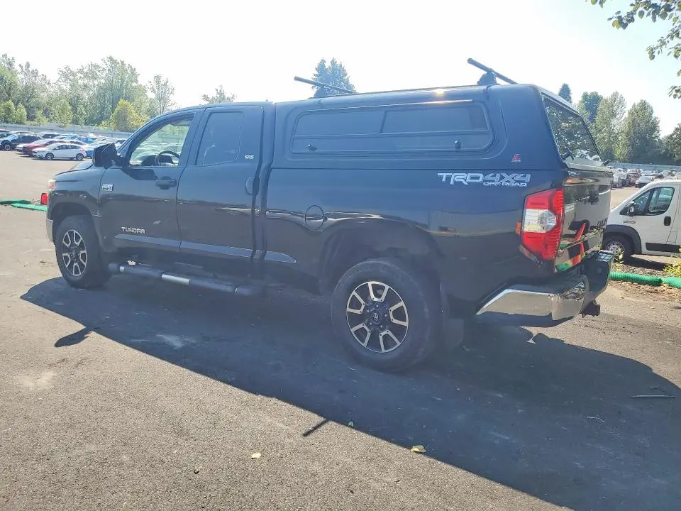 2017 TOYOTA TUNDRA SR5  