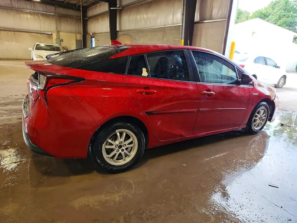 2019 TOYOTA PRIUS XLE AWD-E  