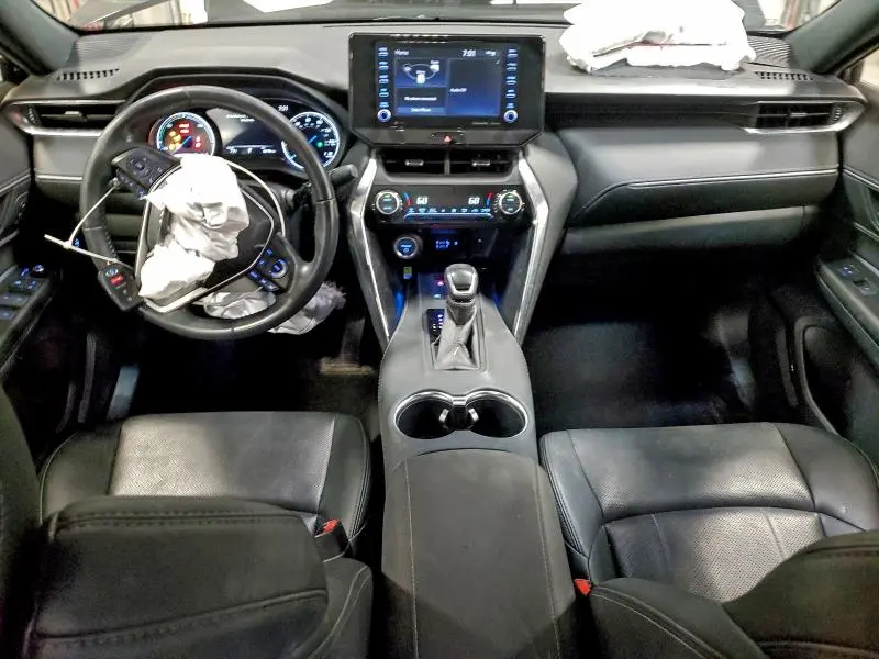 2021 TOYOTA VENZA LE  