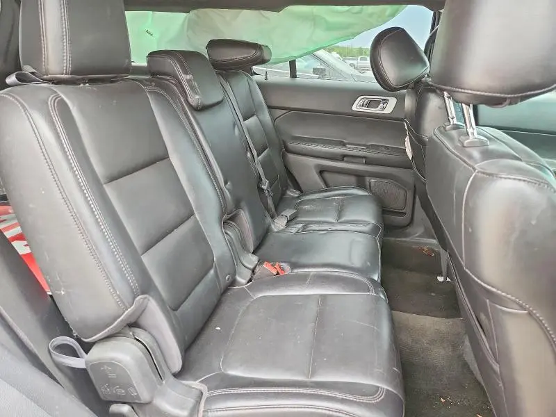 2011 FORD EXPLORER XLT  