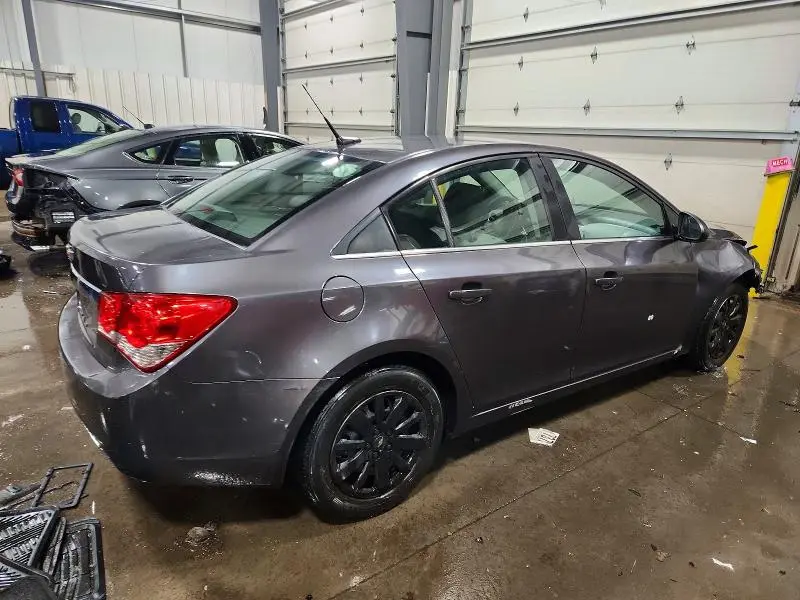 2011 CHEVROLET CRUZE LS  