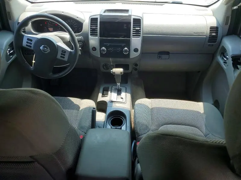 2014 NISSAN FRONTIER SV  