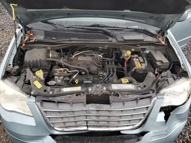 2010 CHRYSLER TOWN & COUNTRY TOURING  