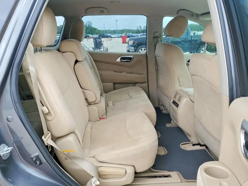 2015 NISSAN PATHFINDER S  