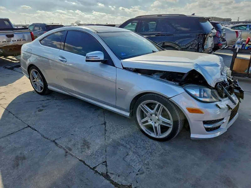 2012 MERCEDES-BENZ C 250  