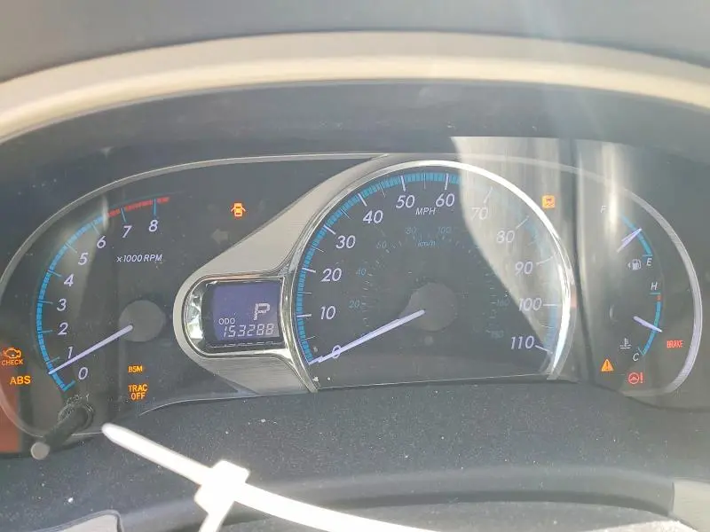 2014 TOYOTA SIENNA XLE 8-PASSENGER  