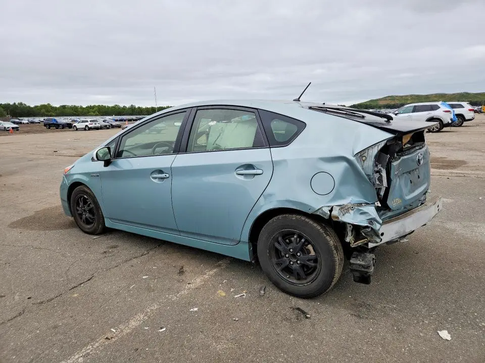 2015 TOYOTA PRIUS TWO  
