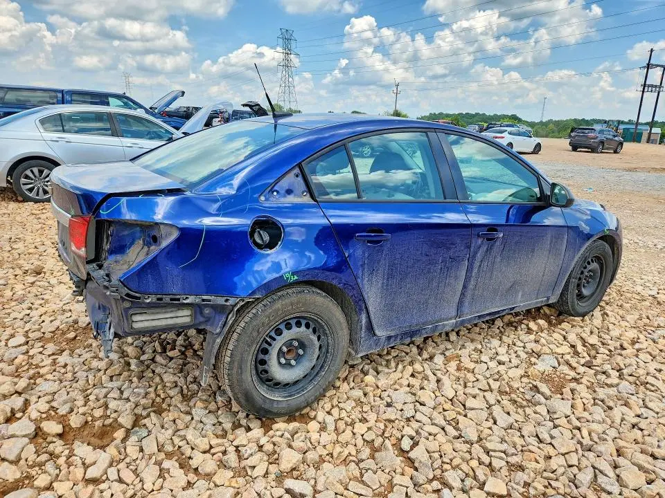 2013 CHEVROLET CRUZE LS  