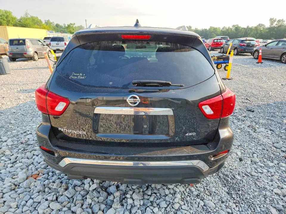 2019 NISSAN PATHFINDER S  