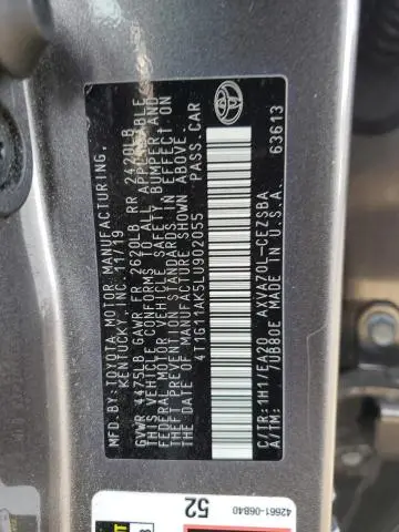 2020 TOYOTA CAMRY SE  