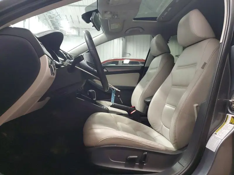 2017 VOLKSWAGEN JETTA SEL  