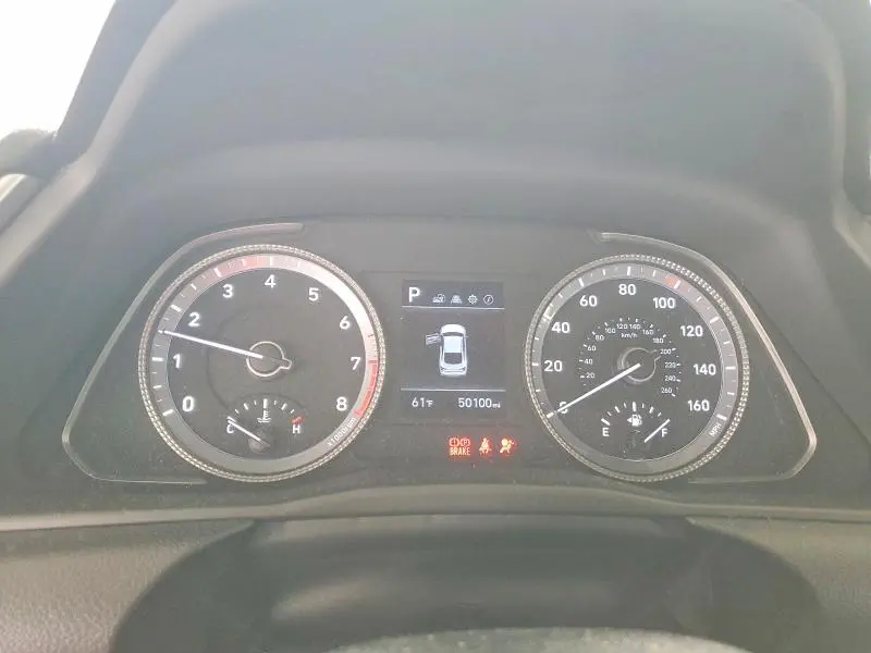 2022 HYUNDAI SONATA SE  