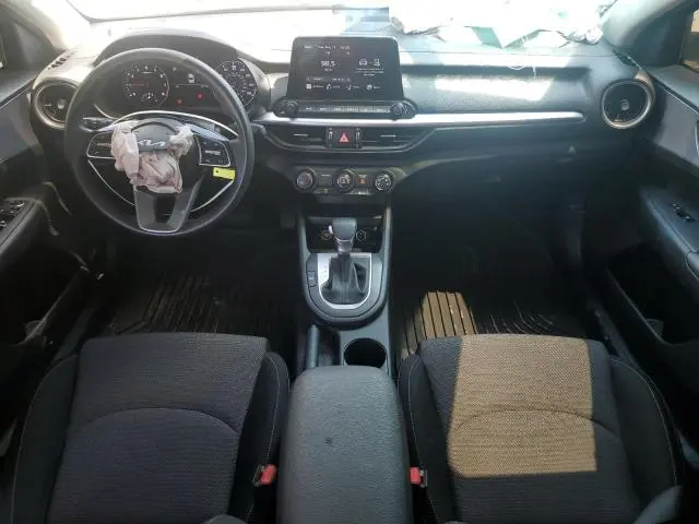 2022 KIA FORTE FE  