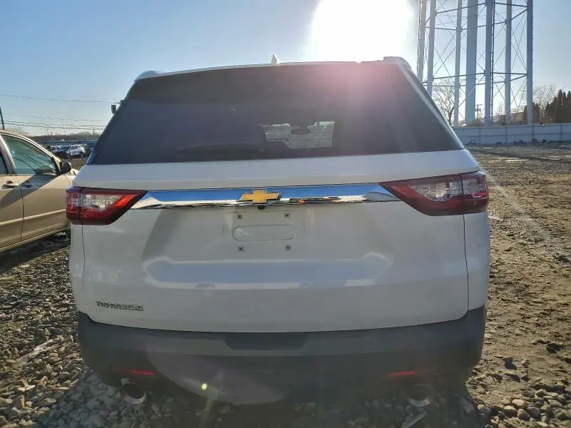 2019 CHEVROLET TRAVERSE LS  
