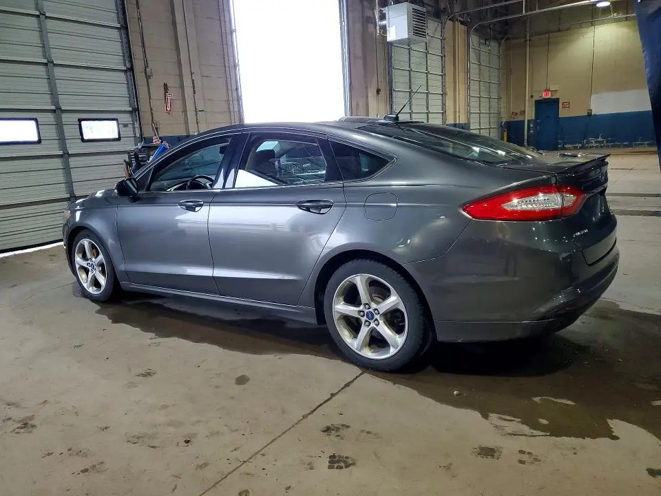 2015 FORD FUSION SE  