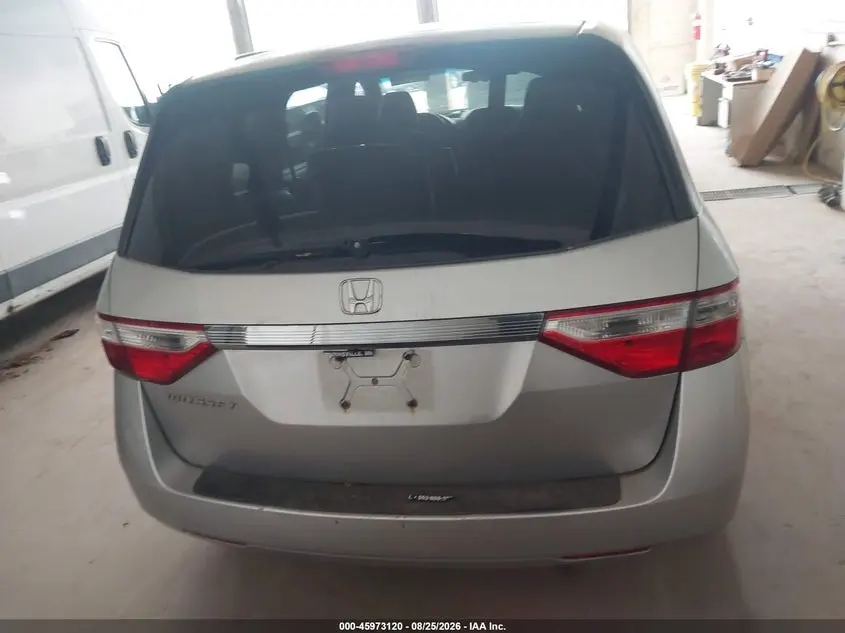 2013 HONDA ODYSSEY LX