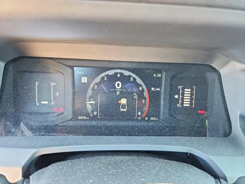 2025 TOYOTA TACOMA SR5  
