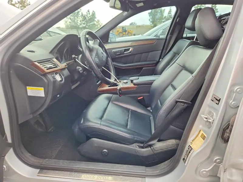 2010 MERCEDES-BENZ E 350  