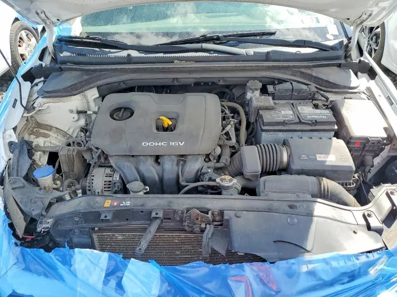 2018 HYUNDAI ELANTRA SE  