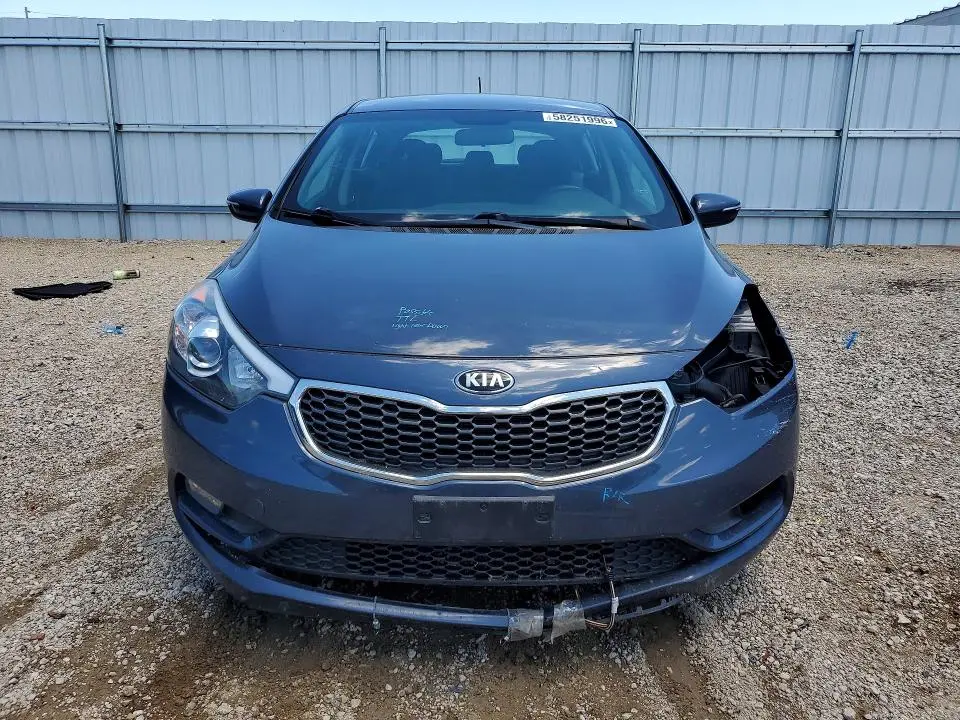 2016 KIA FORTE LX  
