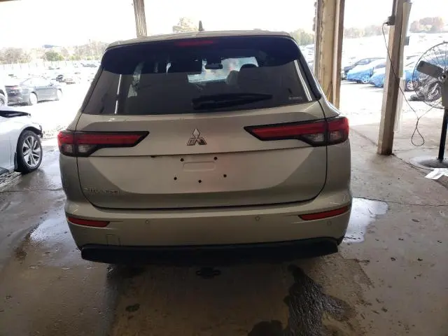 2024 MITSUBISHI OUTLANDER ES  