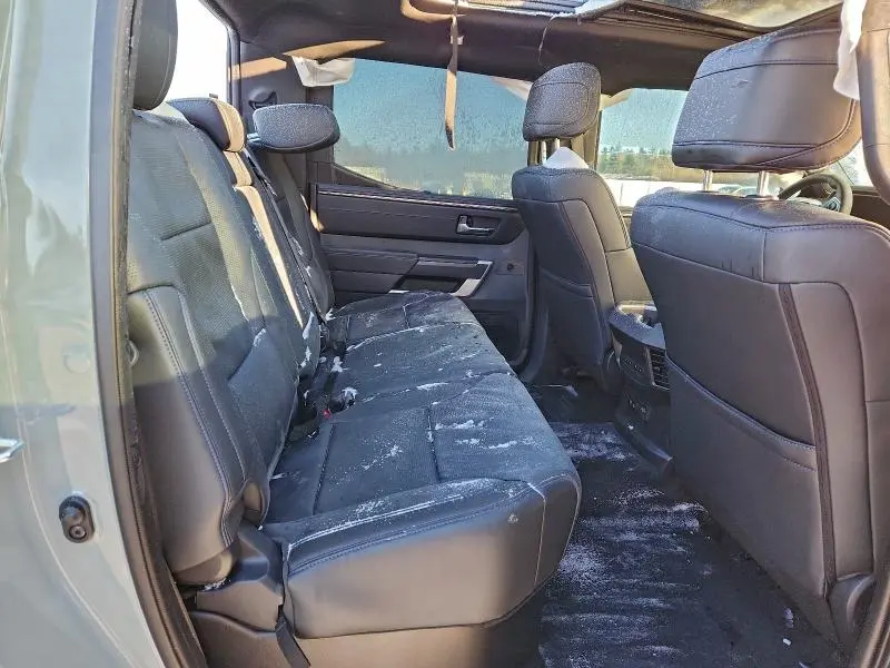 2025 TOYOTA TUNDRA CREWMAX PLATINUM  