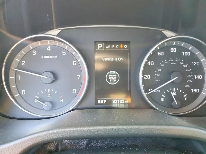 2017 HYUNDAI ELANTRA LIMITED  