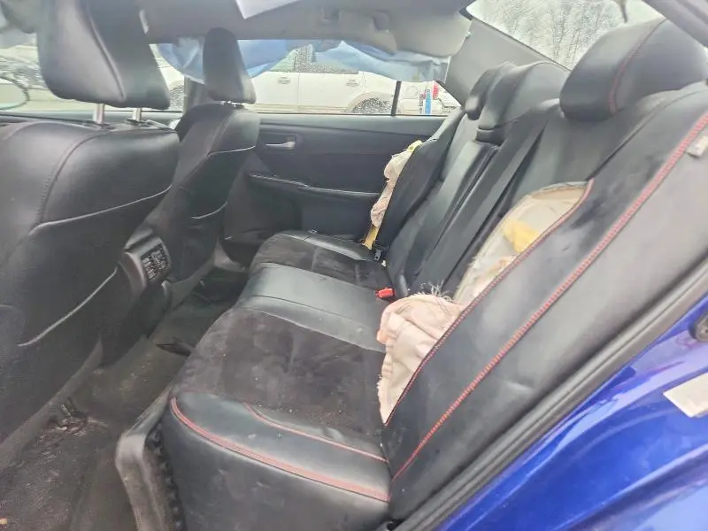 2015 TOYOTA CAMRY XSE  