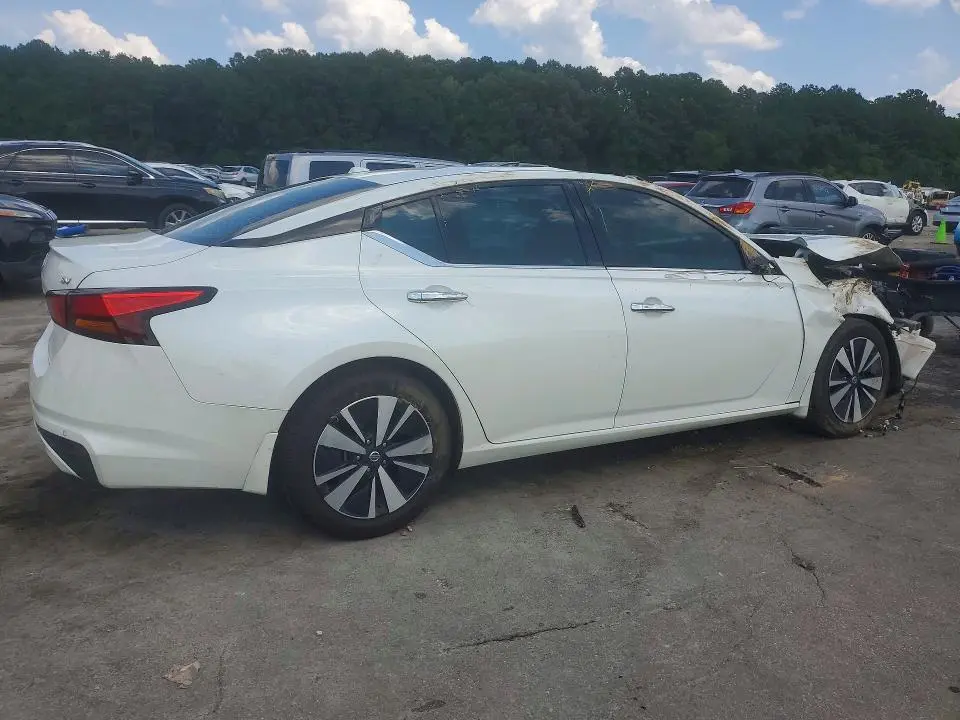 2019 NISSAN ALTIMA SV  