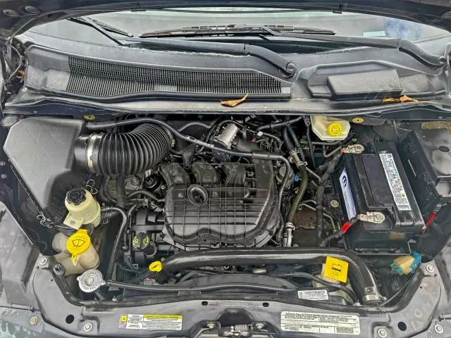 2012 VOLKSWAGEN ROUTAN SE  