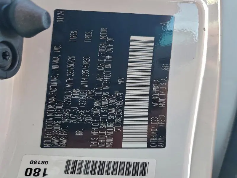 2024 TOYOTA SIENNA XSE  