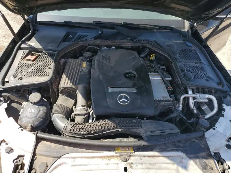 2015 MERCEDES-BENZ C 300  