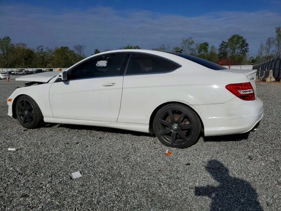 2015 MERCEDES-BENZ C 250  