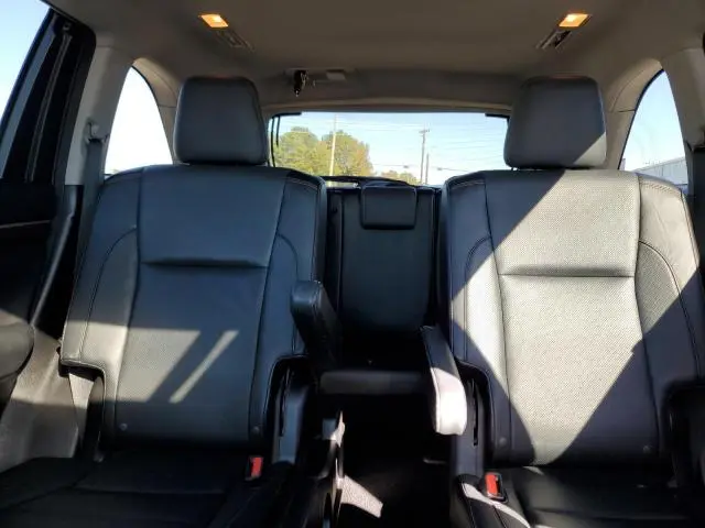 2016 TOYOTA HIGHLANDER LIMITED  