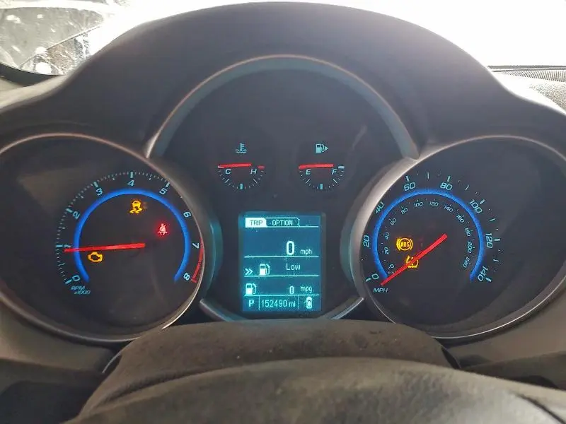 2015 CHEVROLET CRUZE LS  