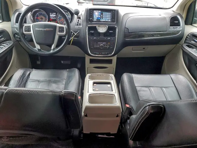 2014 CHRYSLER TOWN & COUNTRY TOURING  