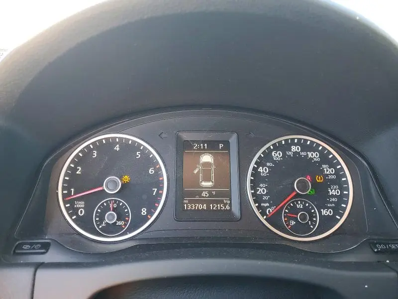 2016 VOLKSWAGEN TIGUAN S  