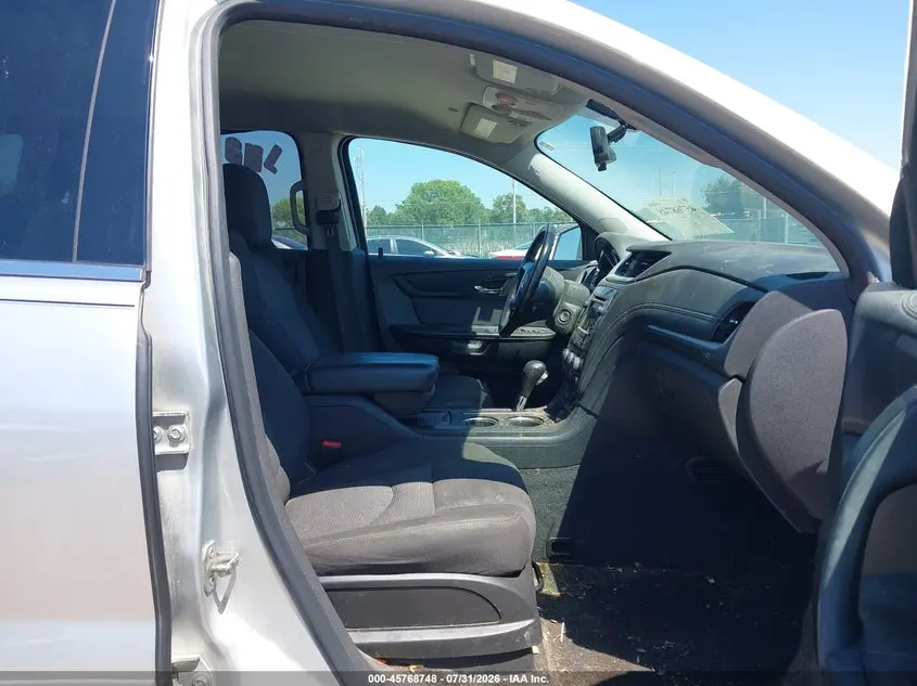 2015 CHEVROLET TRAVERSE LT