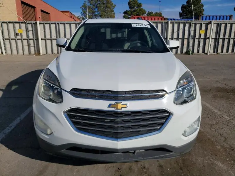 2017 CHEVROLET EQUINOX LT  