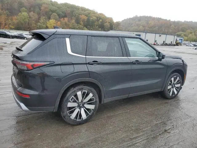 2025 MITSUBISHI OUTLANDER SE  