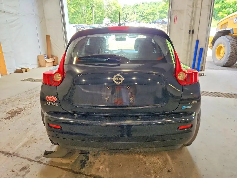 2013 NISSAN JUKE S  