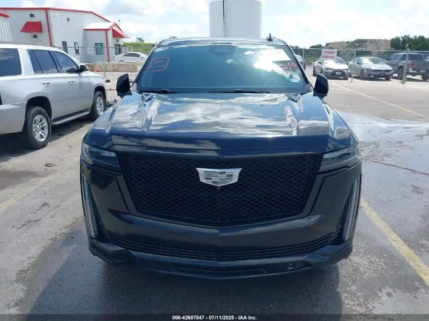 2021 CADILLAC ESCALADE ESV 4WD SPORT