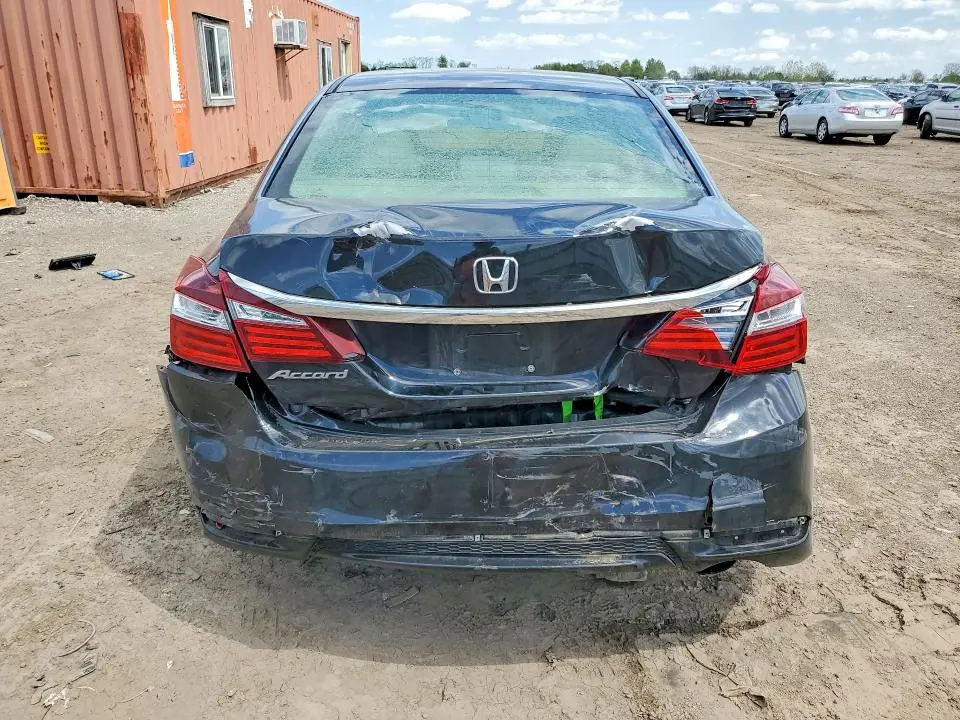 2017 HONDA ACCORD LX  