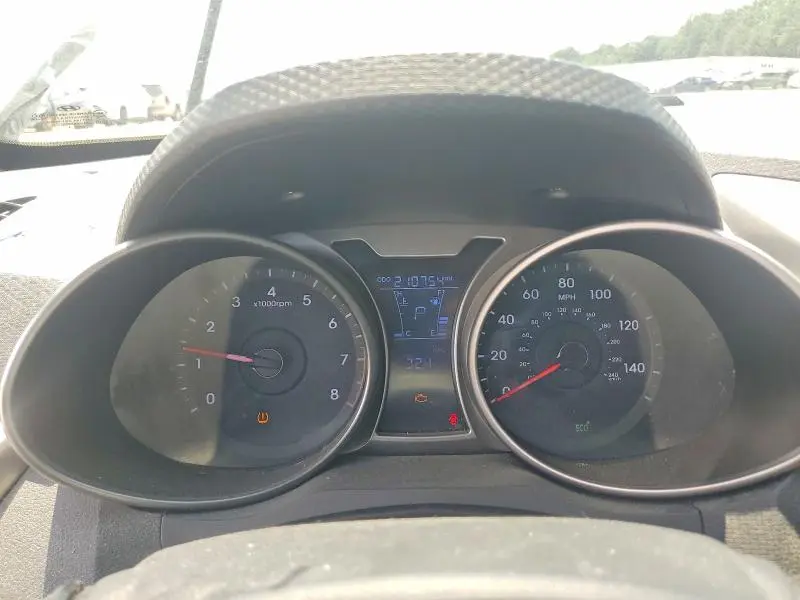 2015 HYUNDAI VELOSTER BASE  