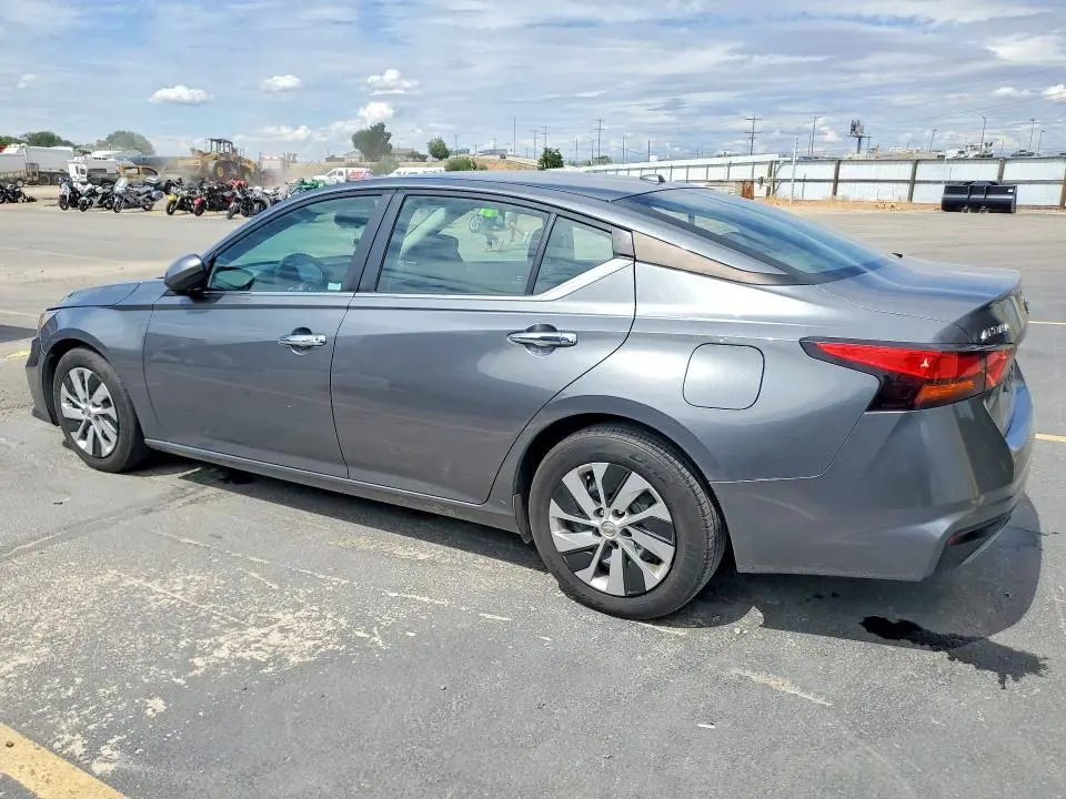 2019 NISSAN ALTIMA S  