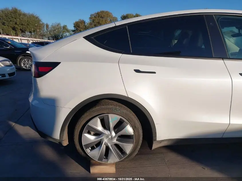 2023 TESLA MODEL Y AWD/LONG RANGE DUAL MOTOR ALL-WHEEL DRIVE