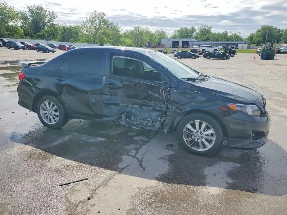 2010 TOYOTA COROLLA S  
