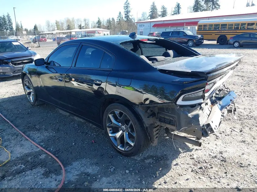2016 DODGE CHARGER SXT