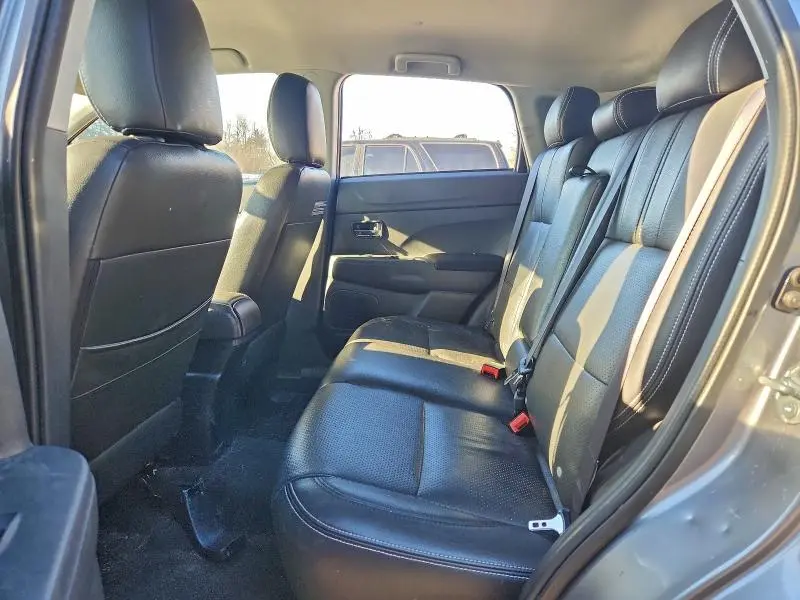 2012 MITSUBISHI OUTLANDER SPORT SE  